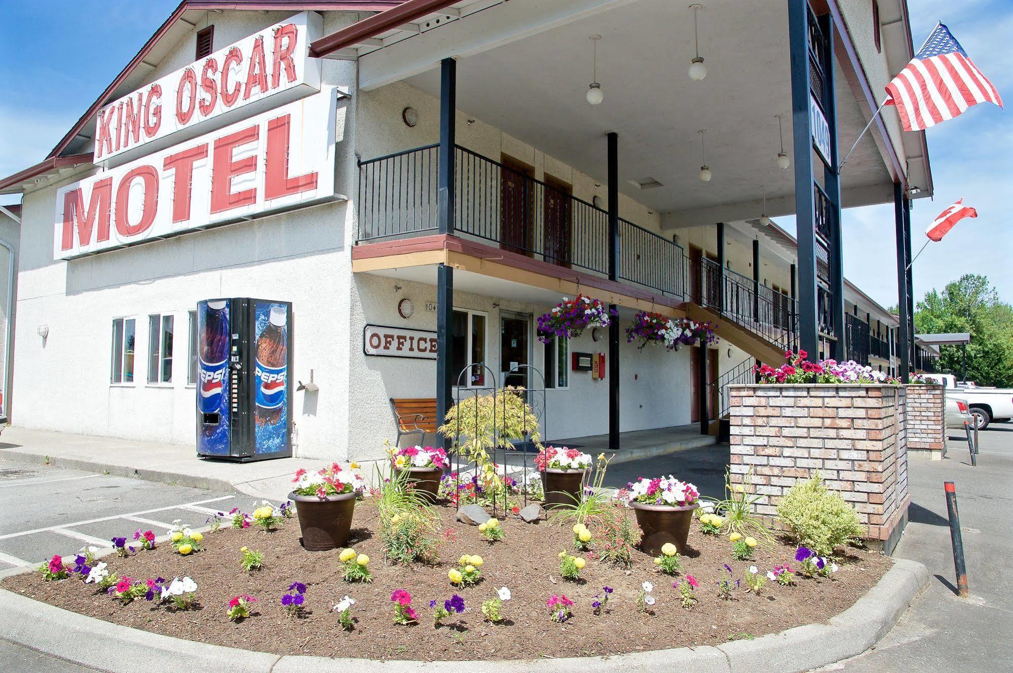 King Oscar Motel Centralia Bagian luar foto